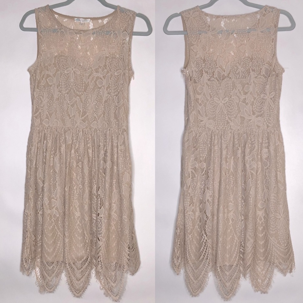 LOVE FIRE sleeveless nude lace chandelier dress M